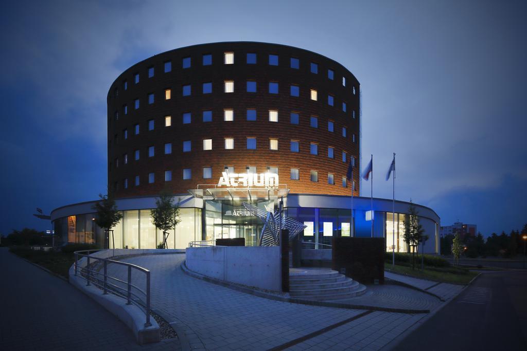 Orea Hotel Atrium Otrokovice Extérieur photo