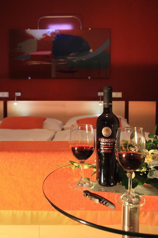 Orea Hotel Atrium Otrokovice Chambre photo